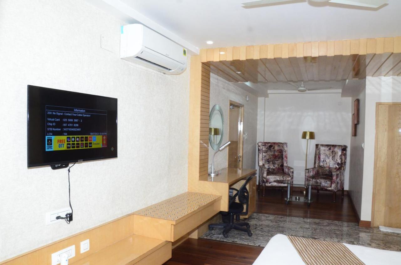 Hotel Crytsal Residency Ranchi Exterior foto