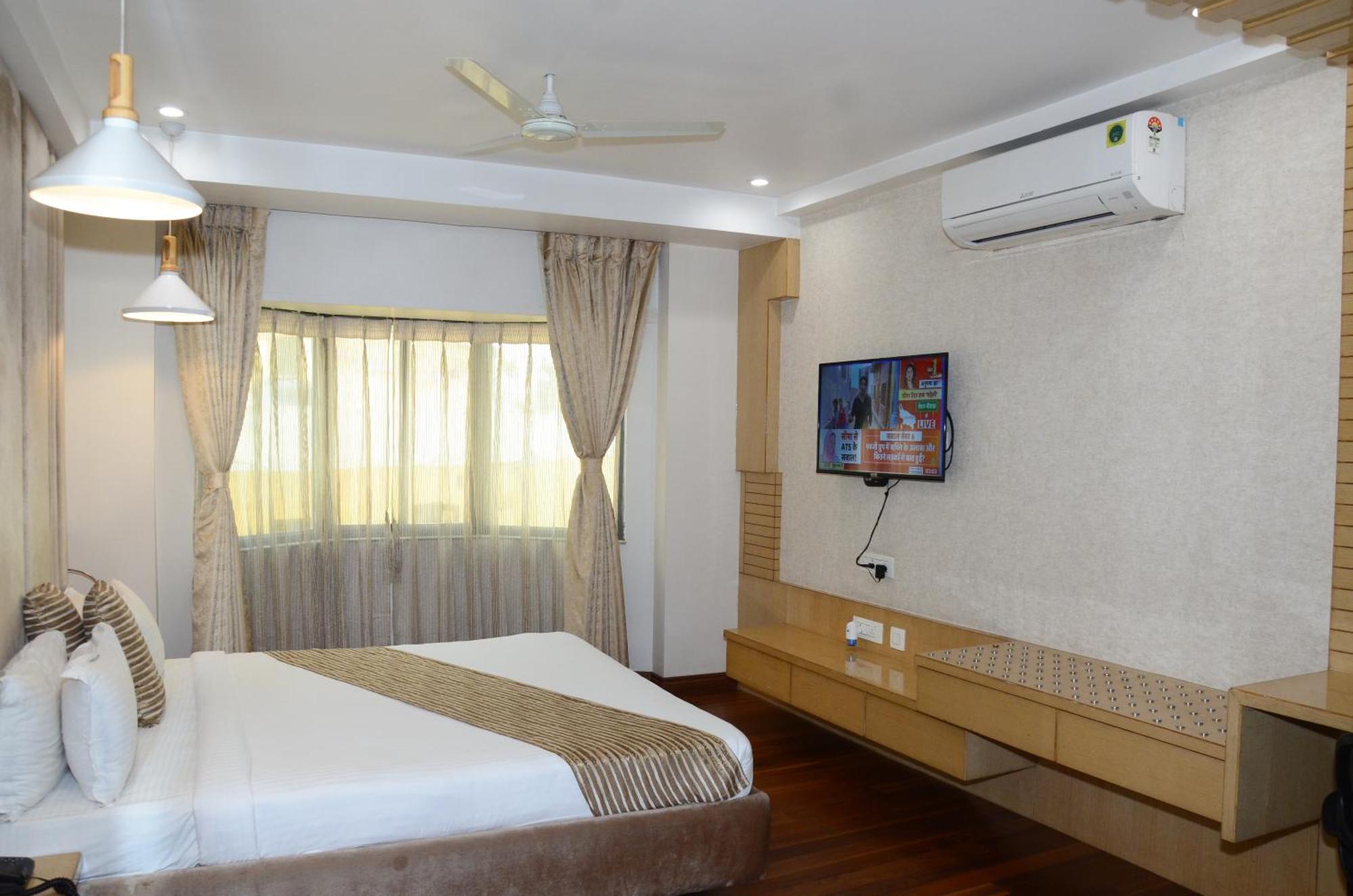 Hotel Crytsal Residency Ranchi Exterior foto